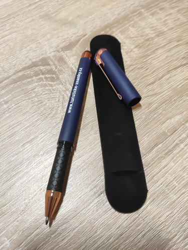 Dotykové pero v sametově černém obalu