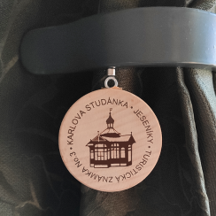 Neodymové magnety na Turistické známky